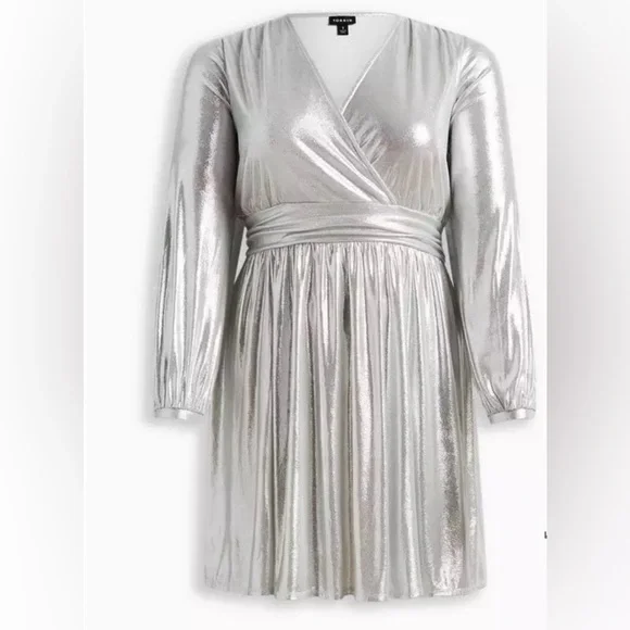 torrid Silver Metallic Wrap Mini Dress - Picture 5 of 6